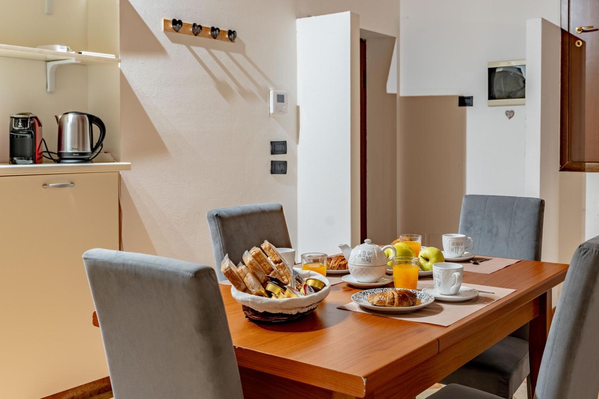 -Near Arena & Giuletta- Pet Friendly Mazzini Palace 베로나 외부 사진