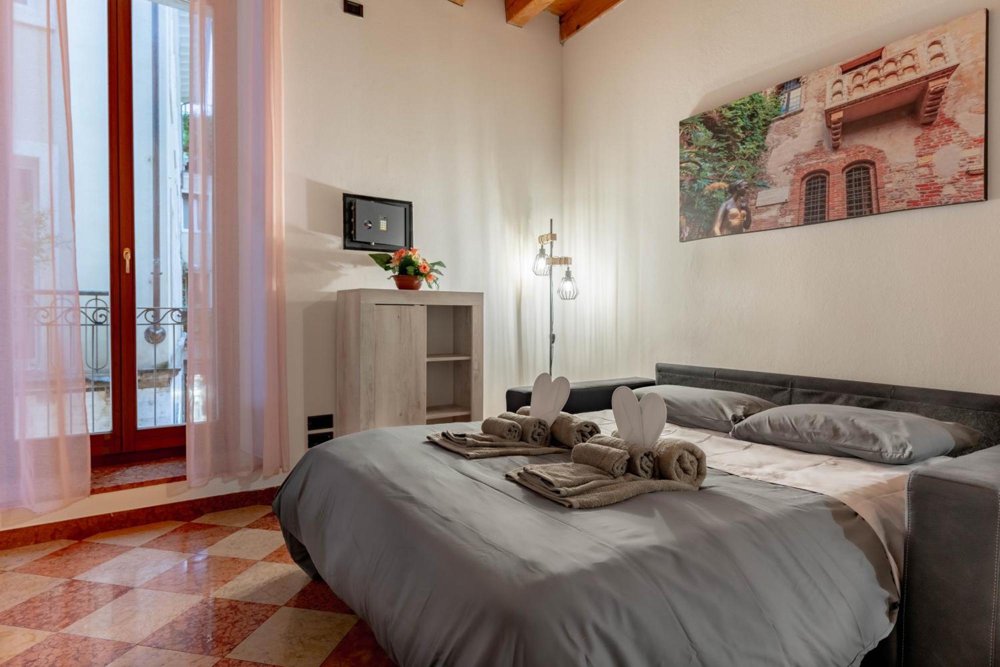 -Near Arena & Giuletta- Pet Friendly Mazzini Palace 베로나 외부 사진