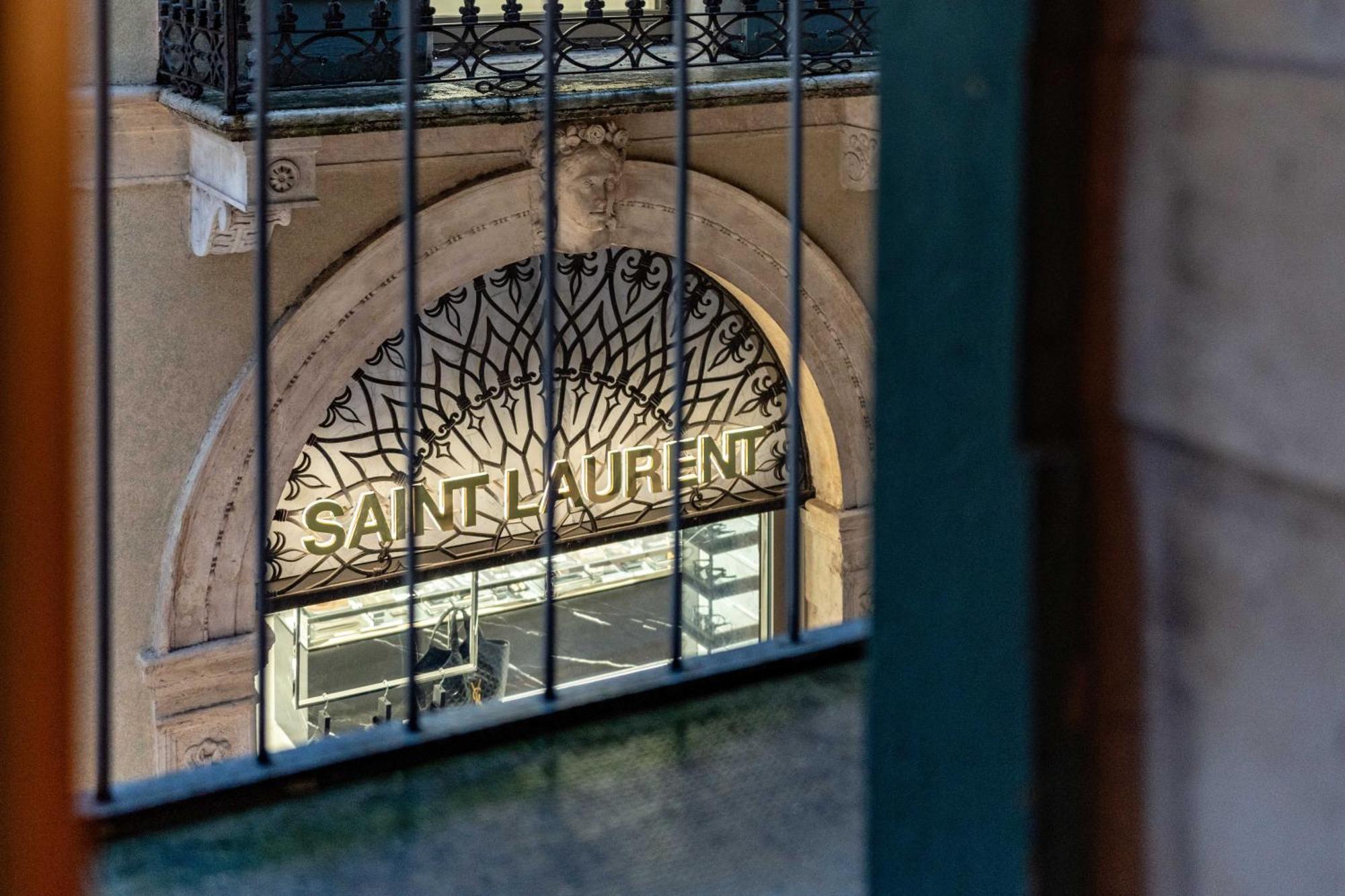 -Near Arena & Giuletta- Pet Friendly Mazzini Palace 베로나 외부 사진
